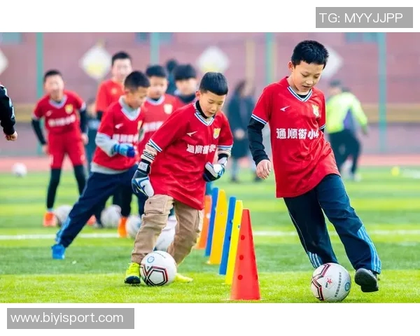 中国职业足球困境深思上海北京难以支撑三队未来何在