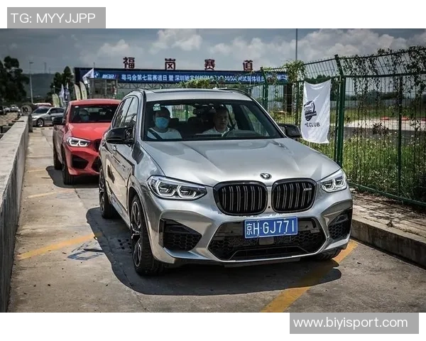 东契奇训练后带队友团建体验保时捷专业赛道试驾乐趣