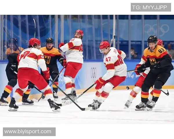 穆勒分享冰球比赛观赛照片感谢好友邀请丰富业余生活