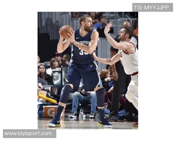 虎头蛇尾表现令人失望三节狂砍33分末节哑火仅得0分 虎头蛇尾表现令人失望三节狂砍33分末节哑火仅得0分